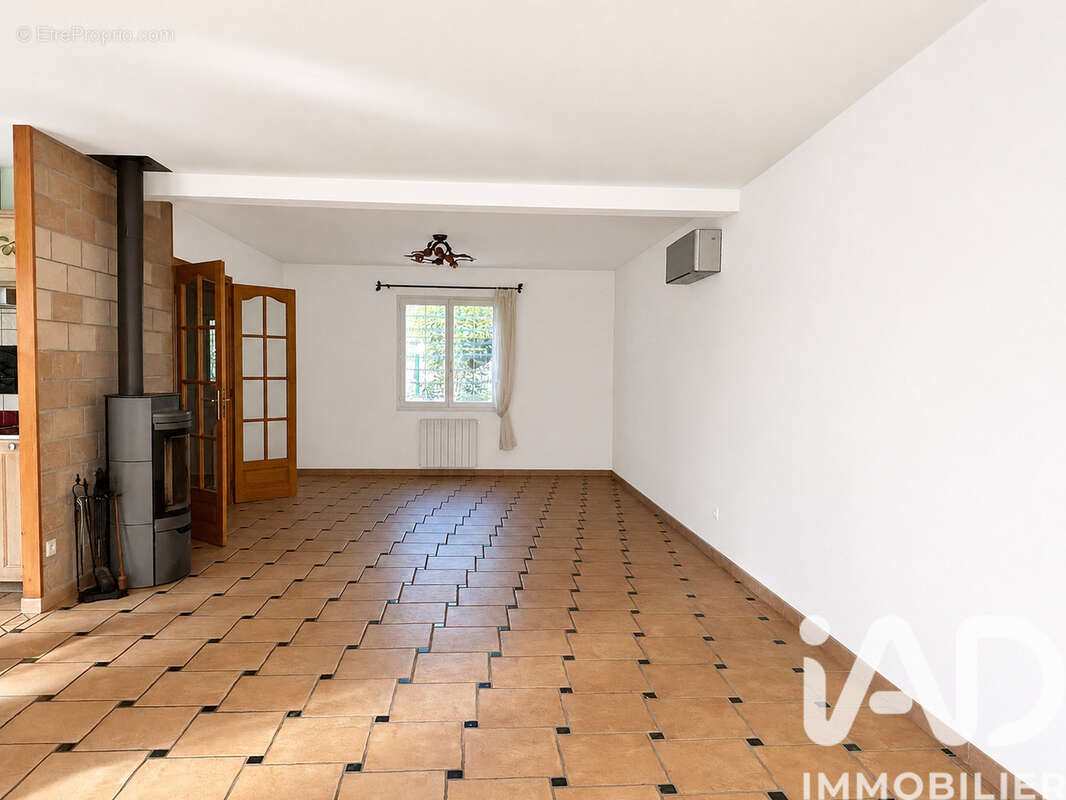 Photo 3 - Maison à MOREUIL