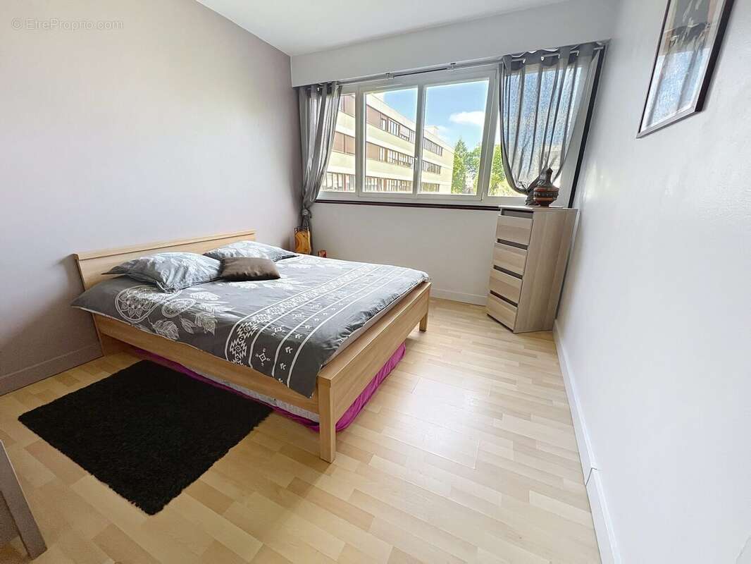 Appartement à GARCHES