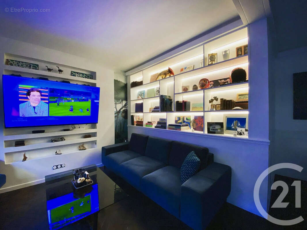 Appartement à LA CELLE-SAINT-CLOUD