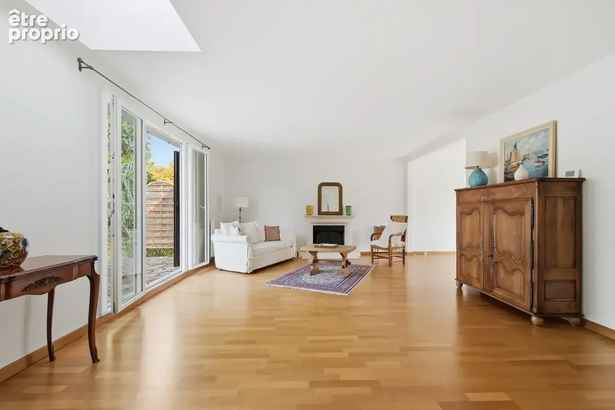Maison familiale - 215 m2 au sol -5 ch -  jardin de plain pied - dpe d - photo 6