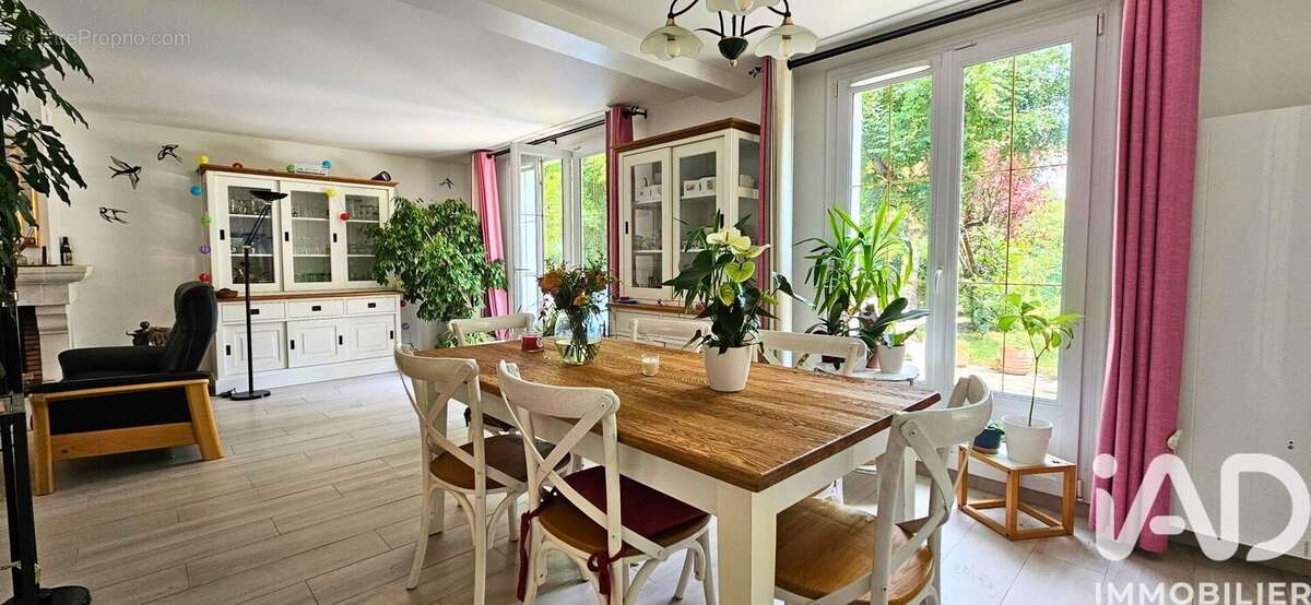 Photo 2 - Maison à DEUIL-LA-BARRE