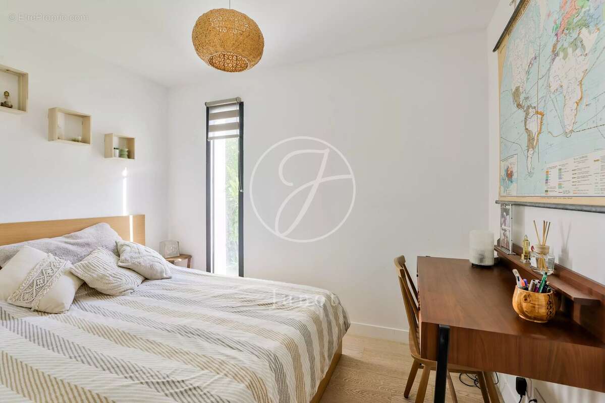 Maison à SAINT-CLOUD