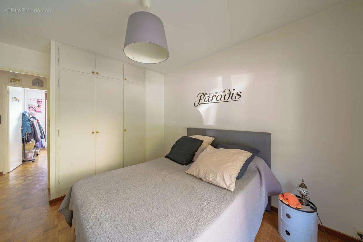 Appartement à MARSEILLE-13E