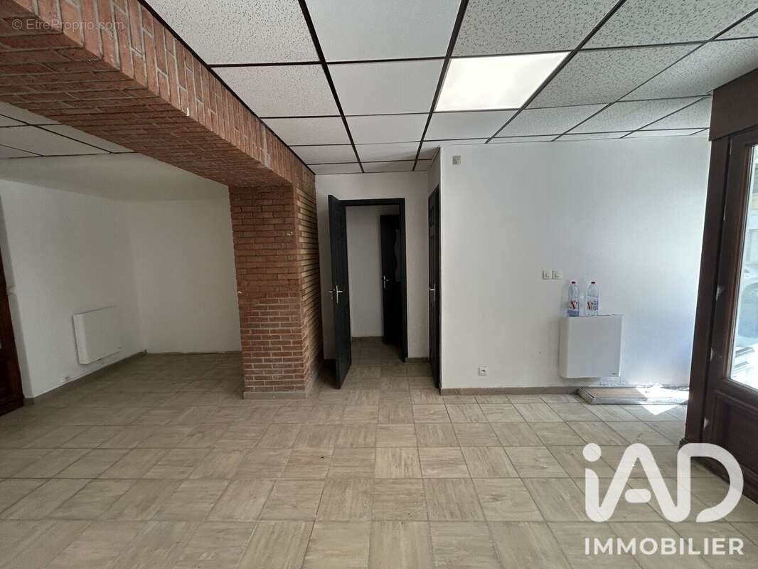 Appartement 150 m² à Saint-Quentin  - photo 8