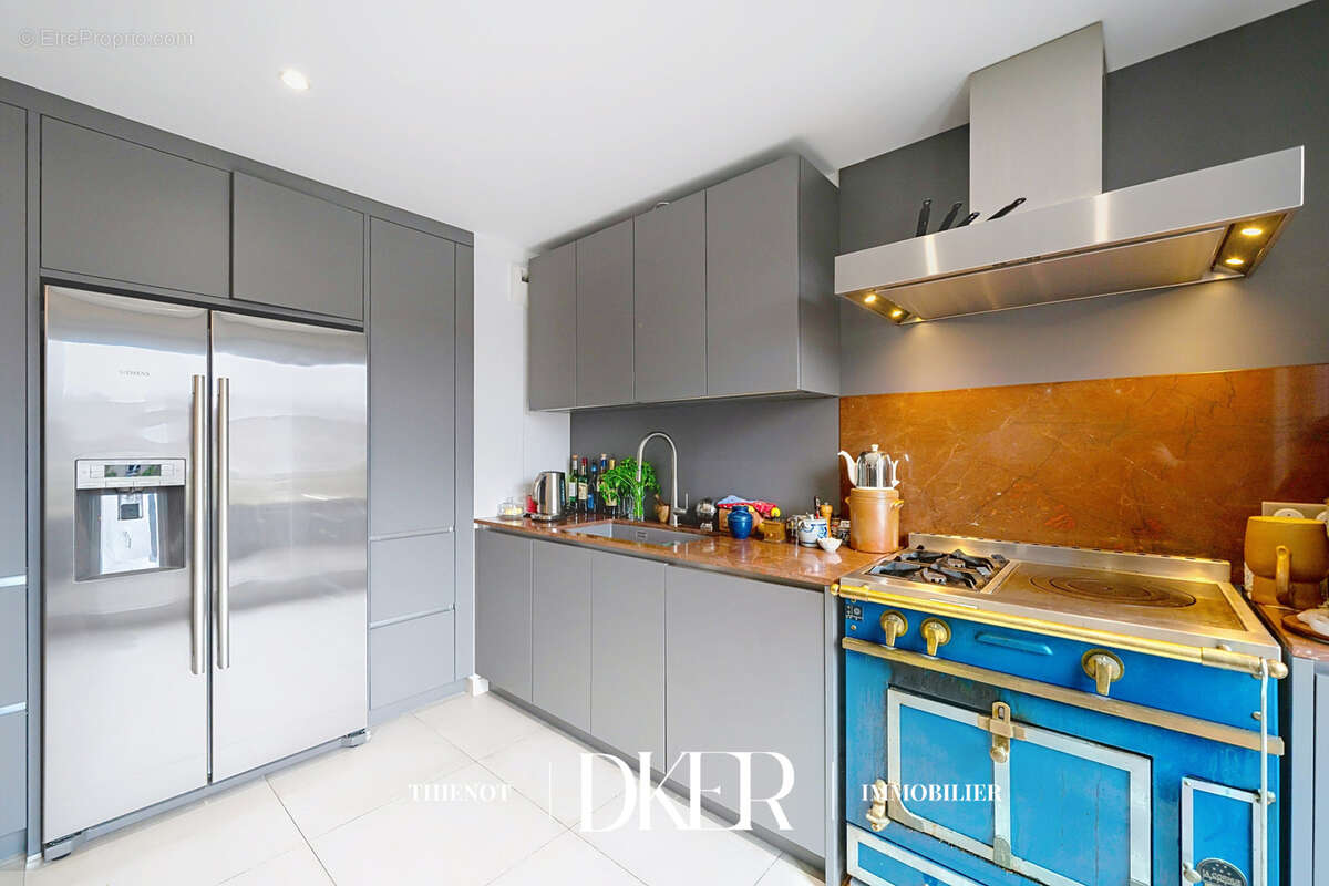 Duplex T5 - Place Godinot - photo 6