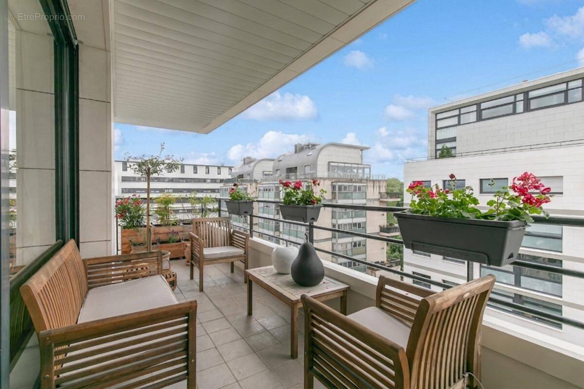 Appartement à PARIS-12E