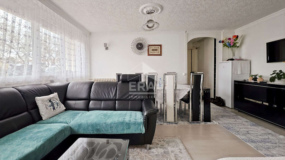 Appartement à MONTREUIL