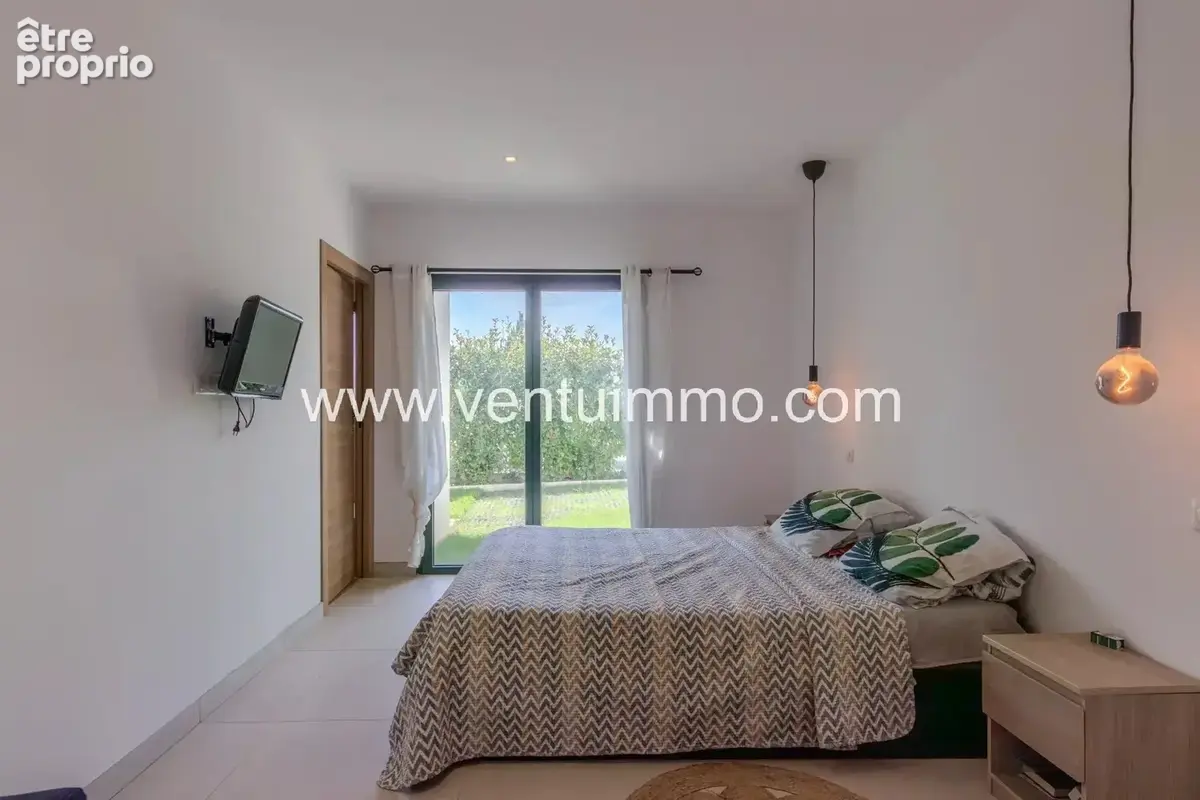 Cannes la bocca villa neuve avec jardin fleuri - photo 11