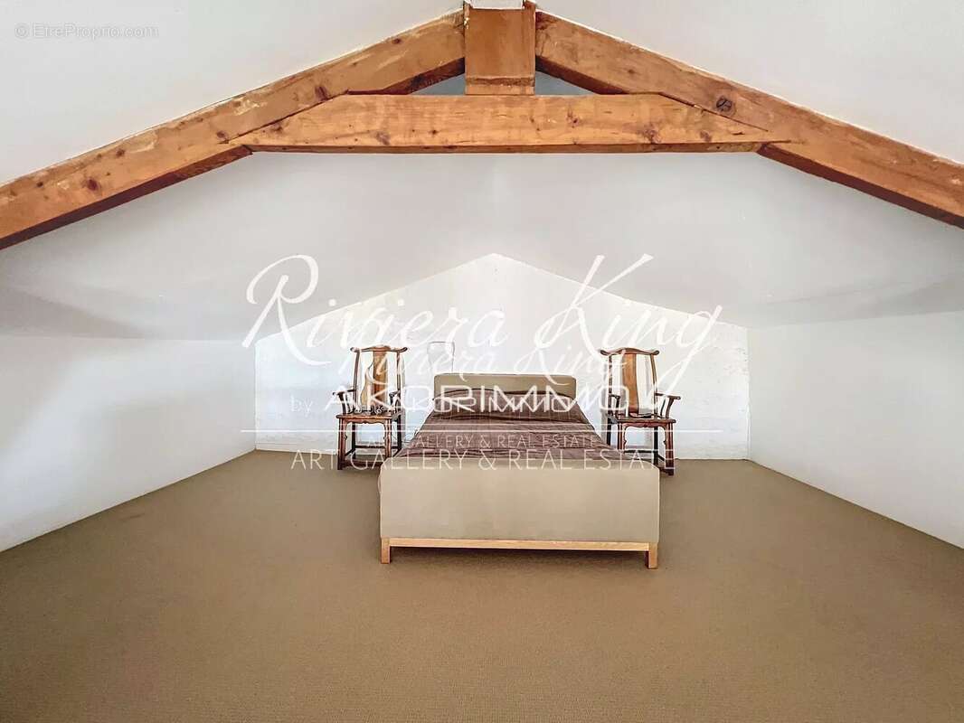 Appartement à VILLEFRANCHE-SUR-MER