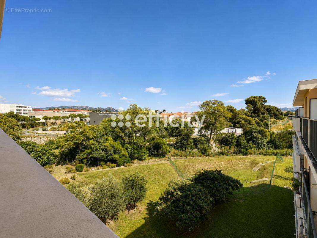 Appartement à MARSEILLE-13E