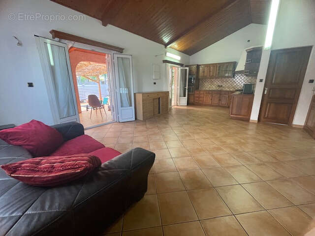 Maison à SAINT-DENIS