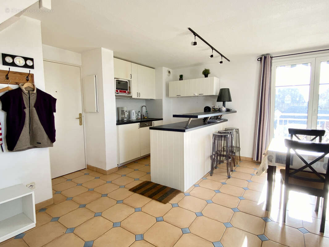 Appartement à DIVES-SUR-MER
