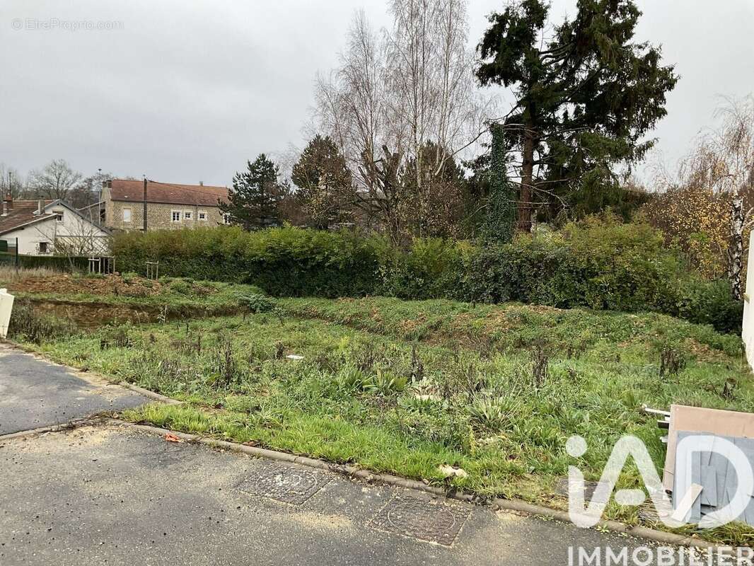 Photo 2 - Terrain à PRIX-LES-MEZIERES
