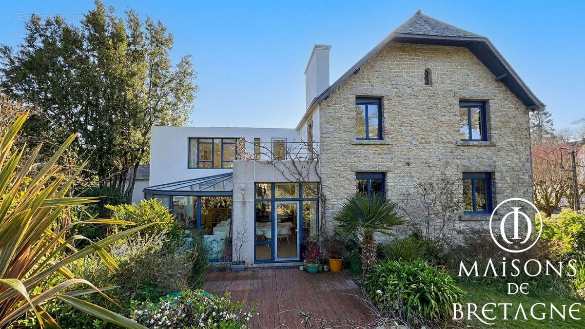 Maison à PONT-AVEN