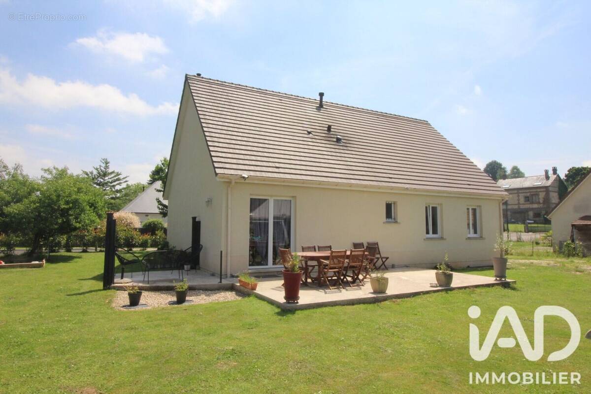 Photo 1 - Maison à MENESQUEVILLE
