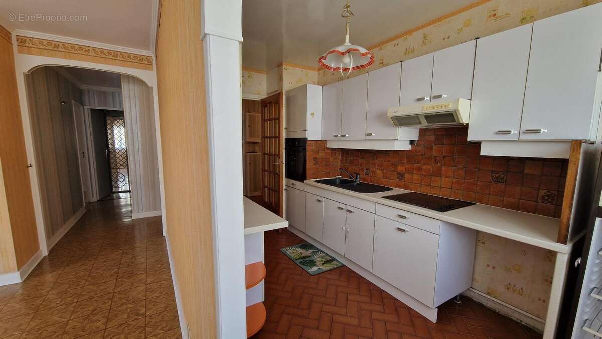 Appartement À Vendre - photo 3