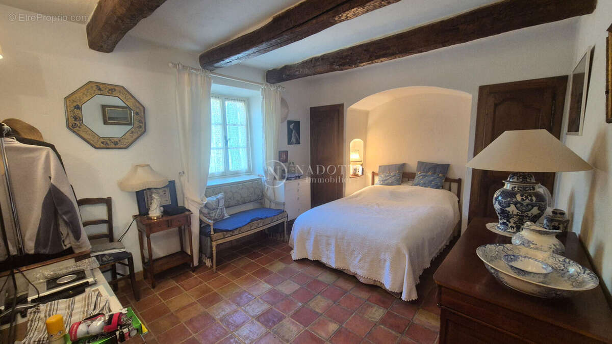 Maison à CABRIERES-D'AVIGNON