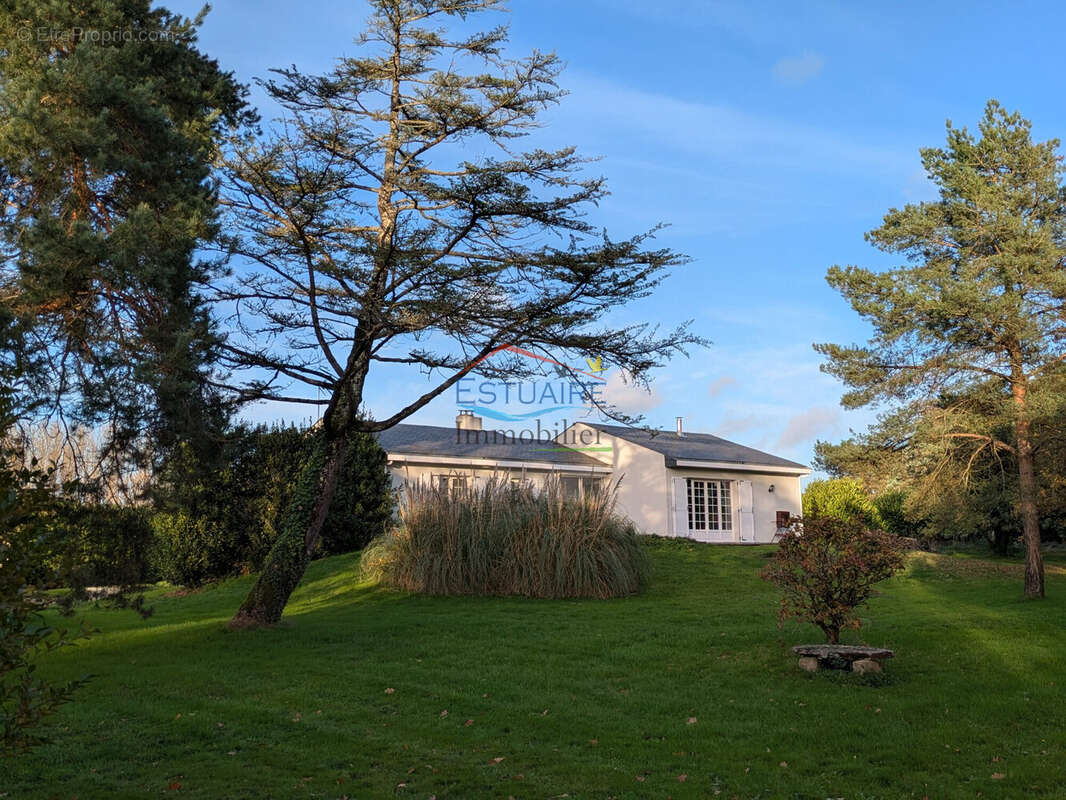 Maison 141 m² à Coueron  - photo 8
