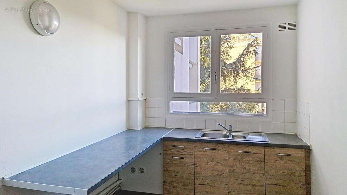 Photo 3 - Appartement à CHATELLERAULT