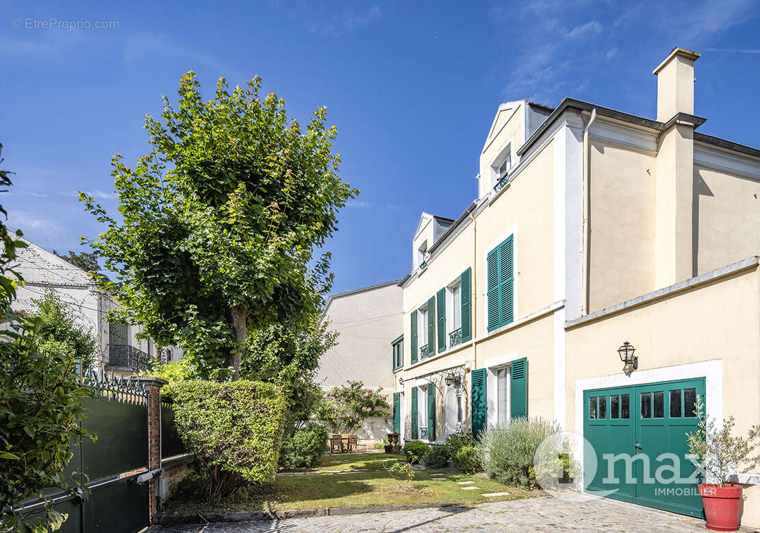 Maison à BOIS-COLOMBES