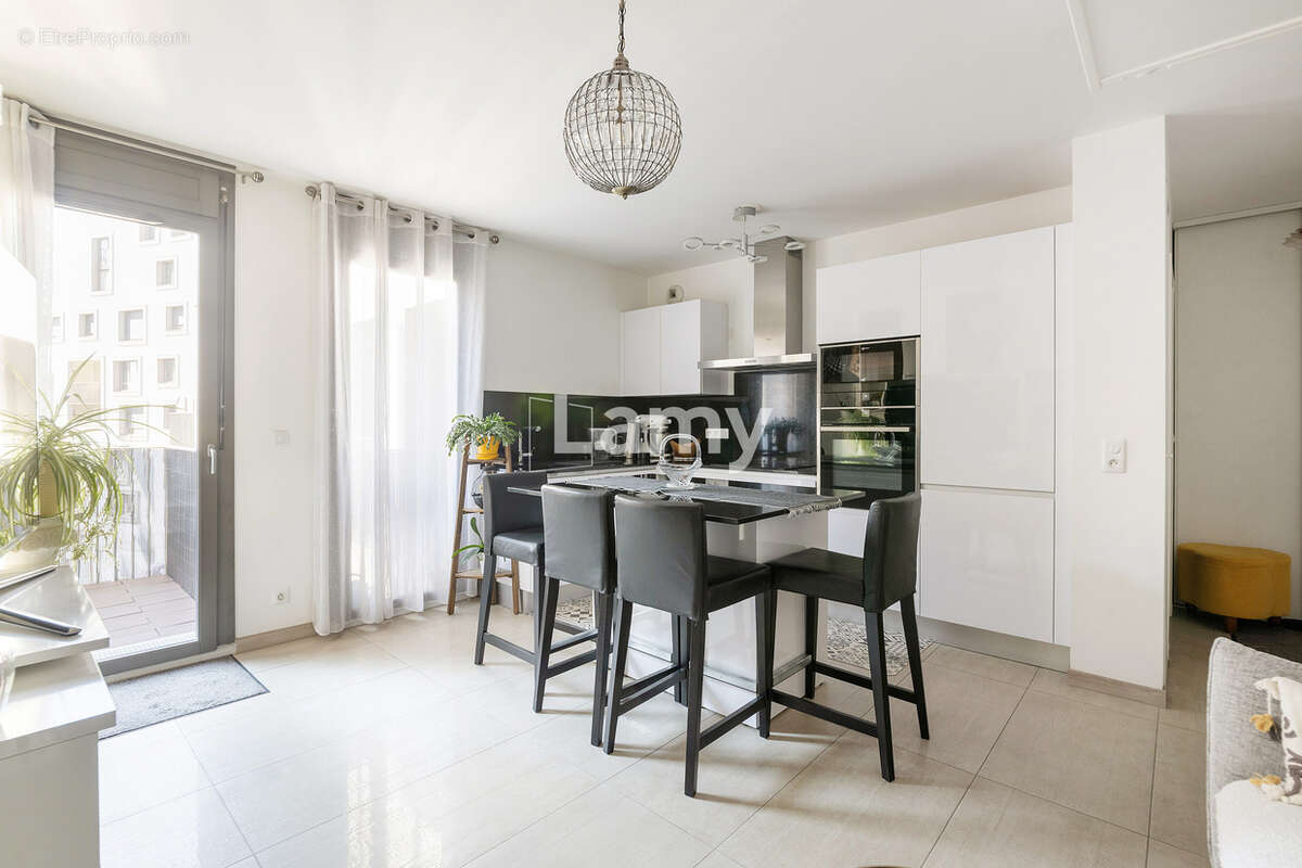 Appartement à MASSY