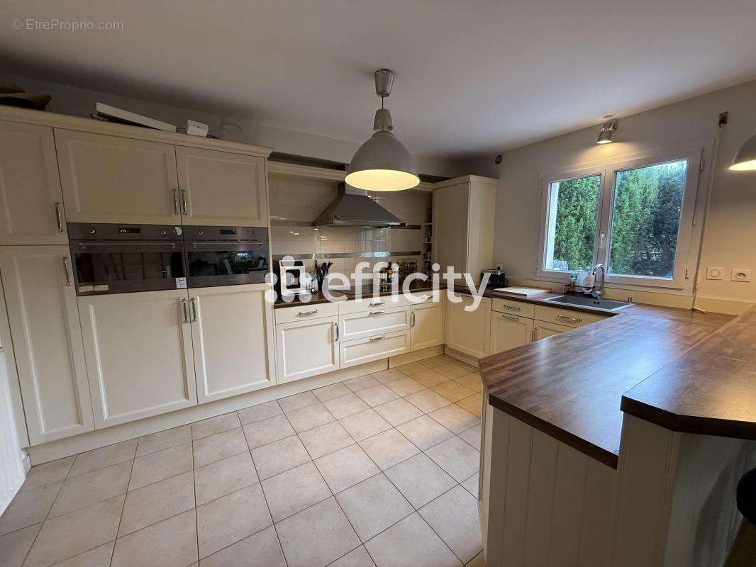 Maison à MORSANG-SUR-ORGE