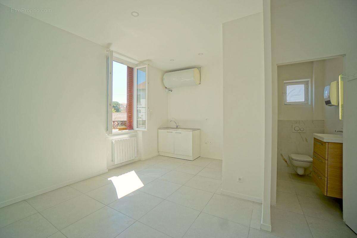 Appartement à SAINT-FONS