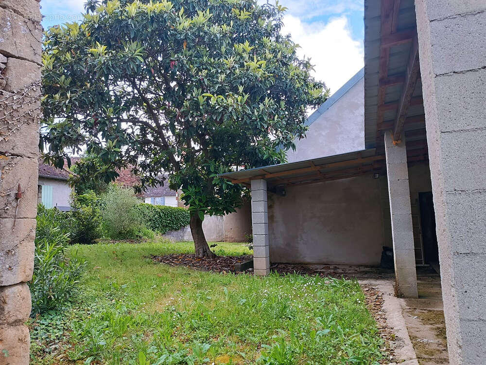 Maison à VILLEQUIERS