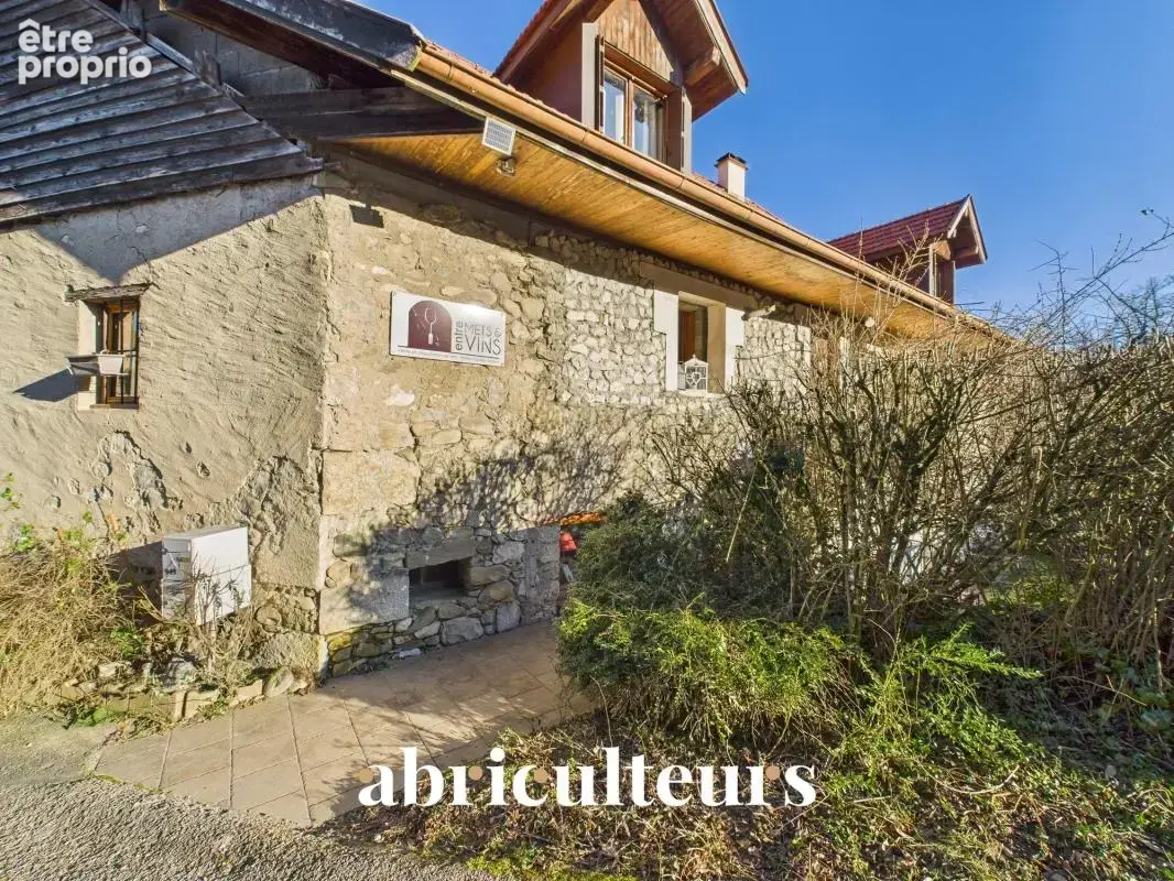 Maison à CHARVONNEX