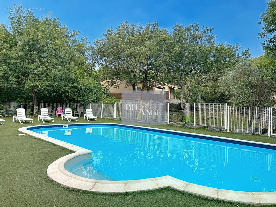 Maison à SAINT-ALBAN-AURIOLLES