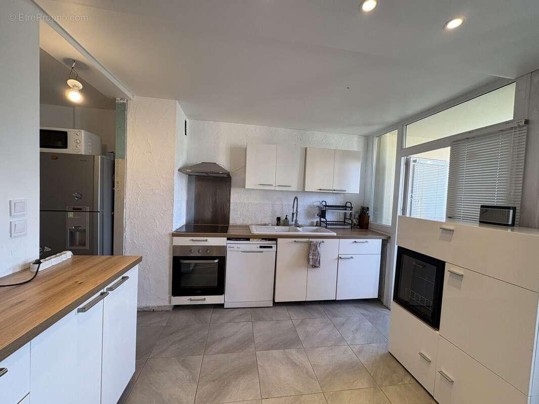 Appartement 63 m² à La Valette-Du-Var  - photo 2