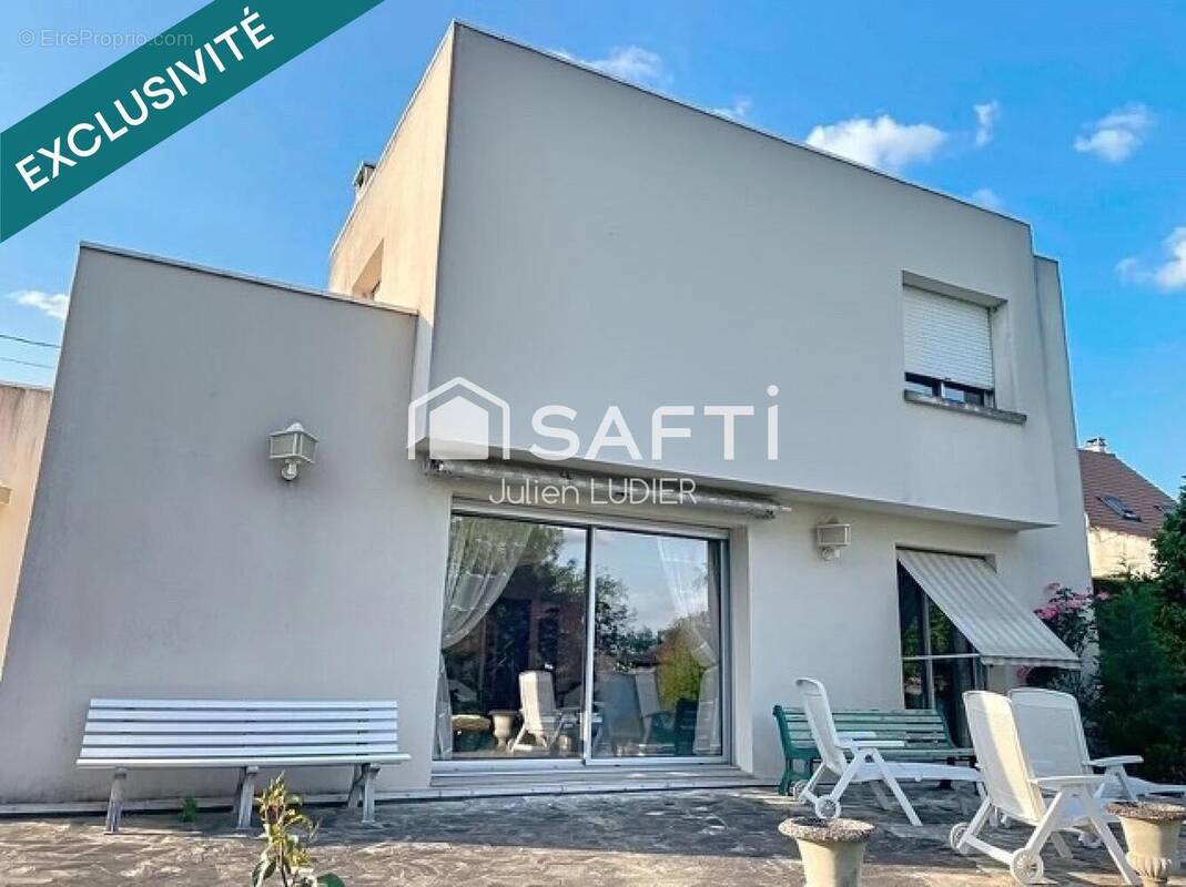 Photo 1 - Maison à CORBEIL-ESSONNES