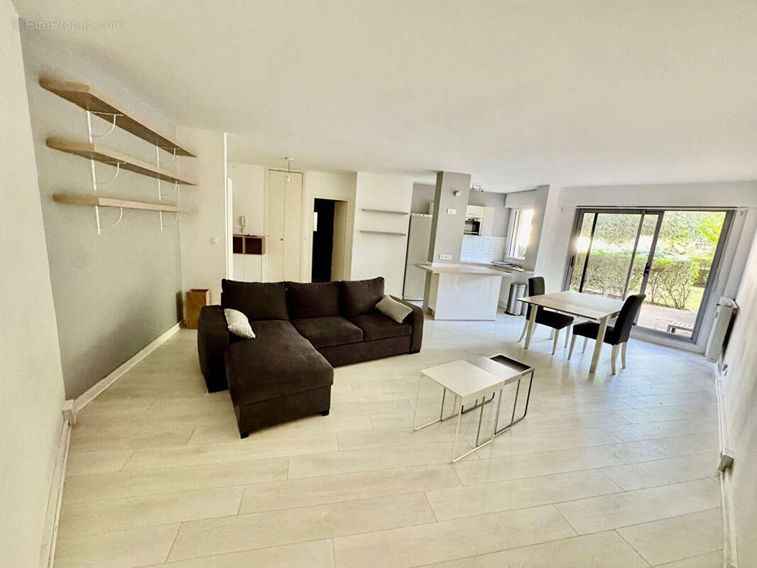 Appartement à VERSAILLES