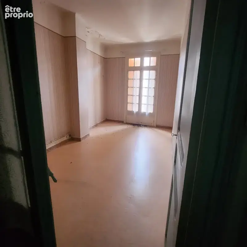 Appartement à rénover entièrement de 156m2 - ARLES SUR TECH - photo 12