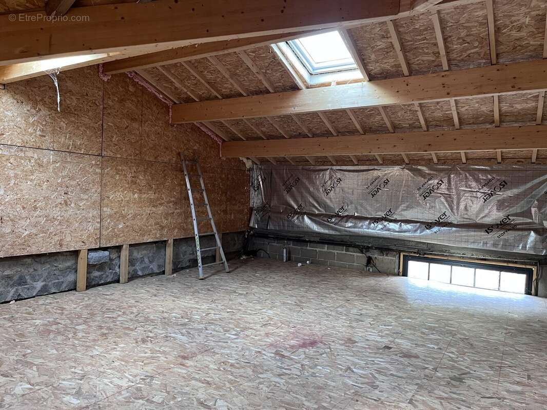 Appartement à SAINT-LAGER