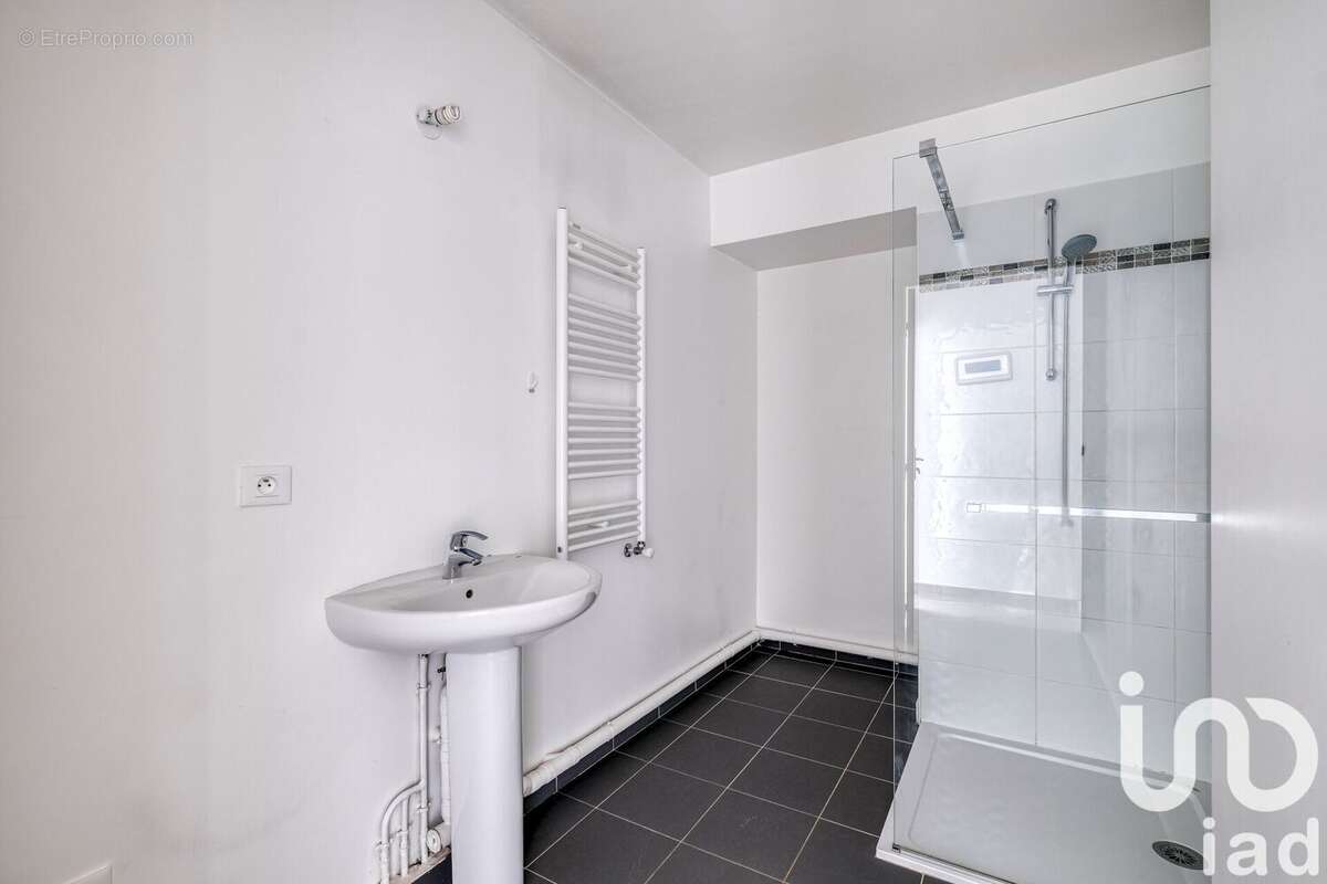 Photo 6 - Appartement à LIVRY-GARGAN