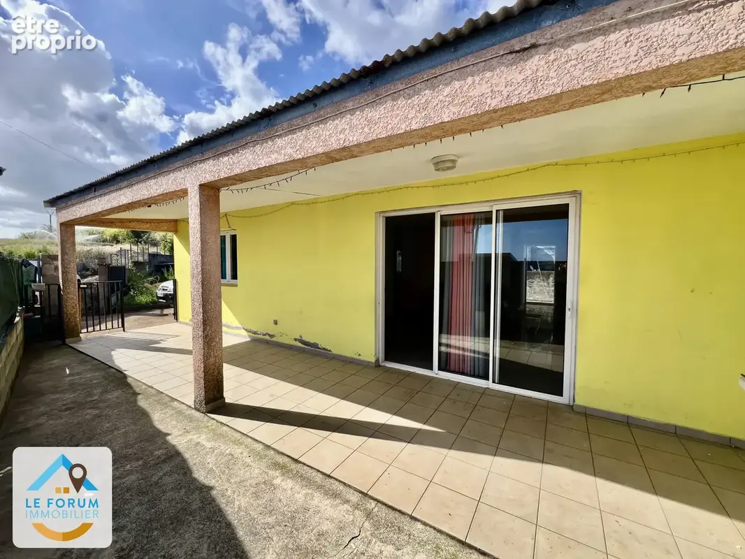 Maison 4 pièces 79 m² · à Saint-Pierre · 79 m² · 229 000 €