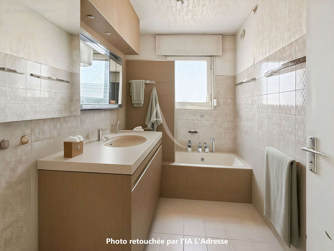 Appartement Le Cannet 3 pièces 64.06 m² - photo 6