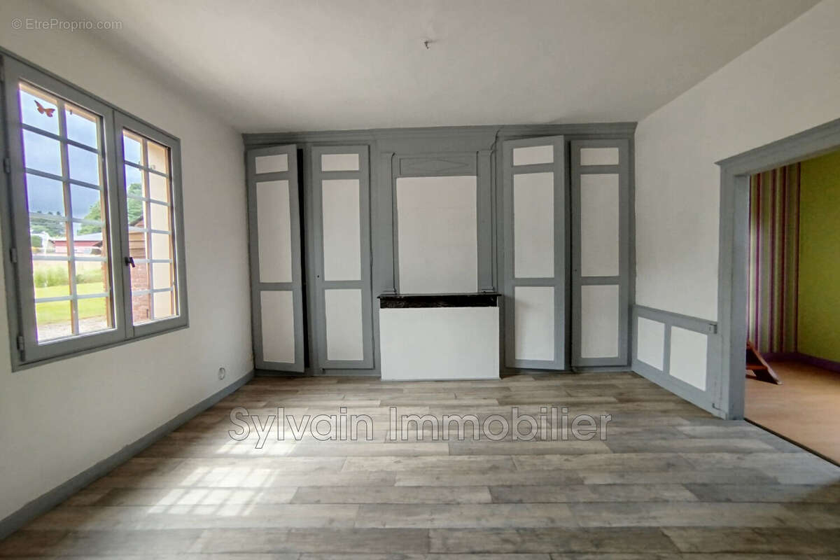 Maison à FOUCARMONT