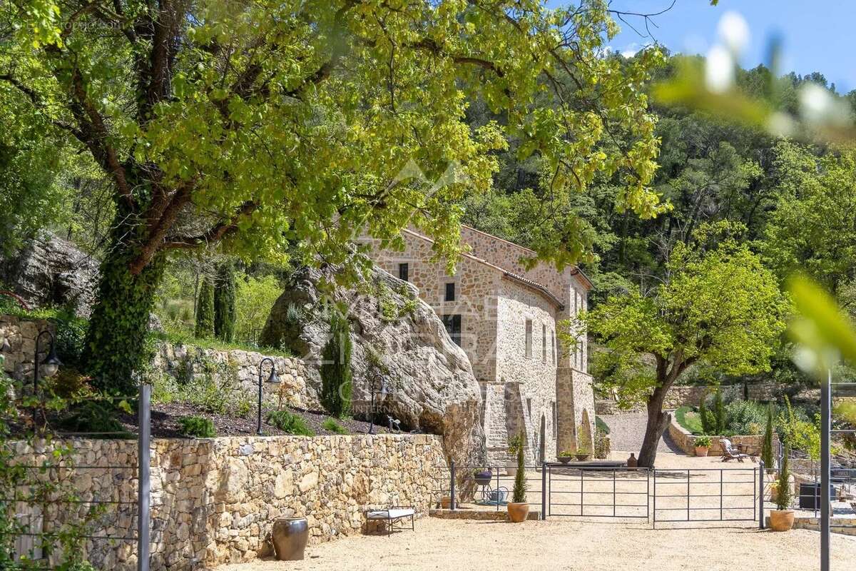 Maison à FAYENCE