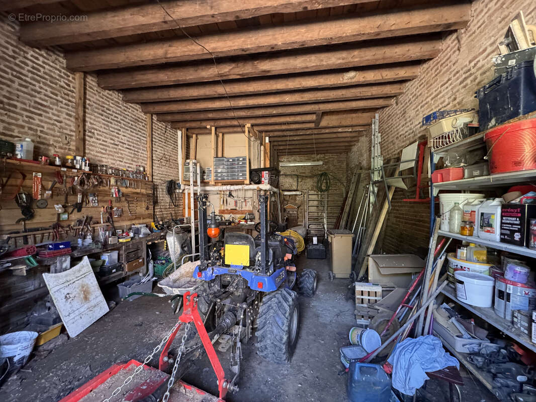Propriété de charme   Gîte, 5 appartements et dépendances - 4 hectares - photo 26