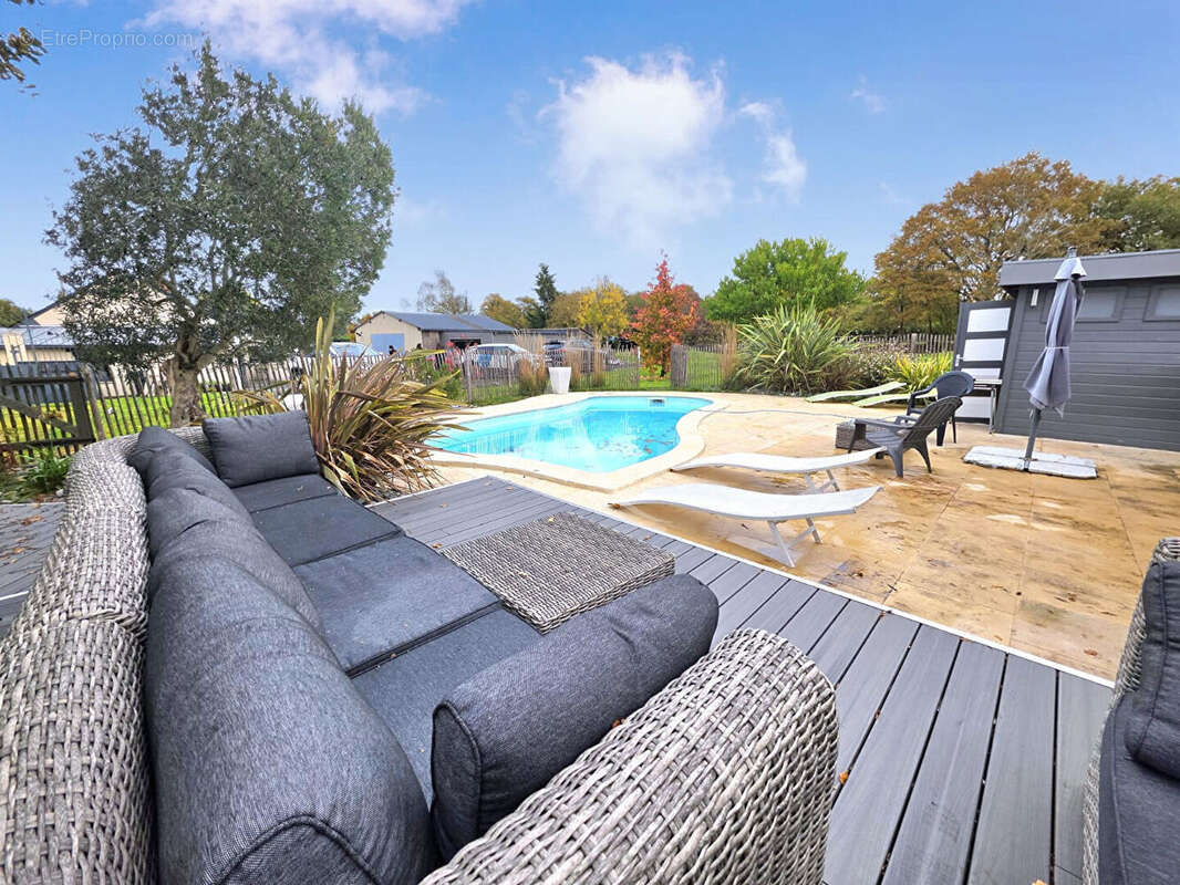 Maison à SAINT-AUGUSTIN-DES-BOIS