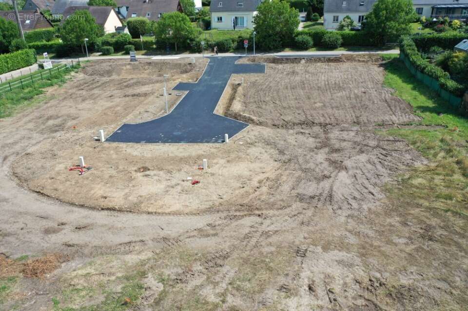 Terrain 539 m² à Pont-De-L'arche  - photo 2