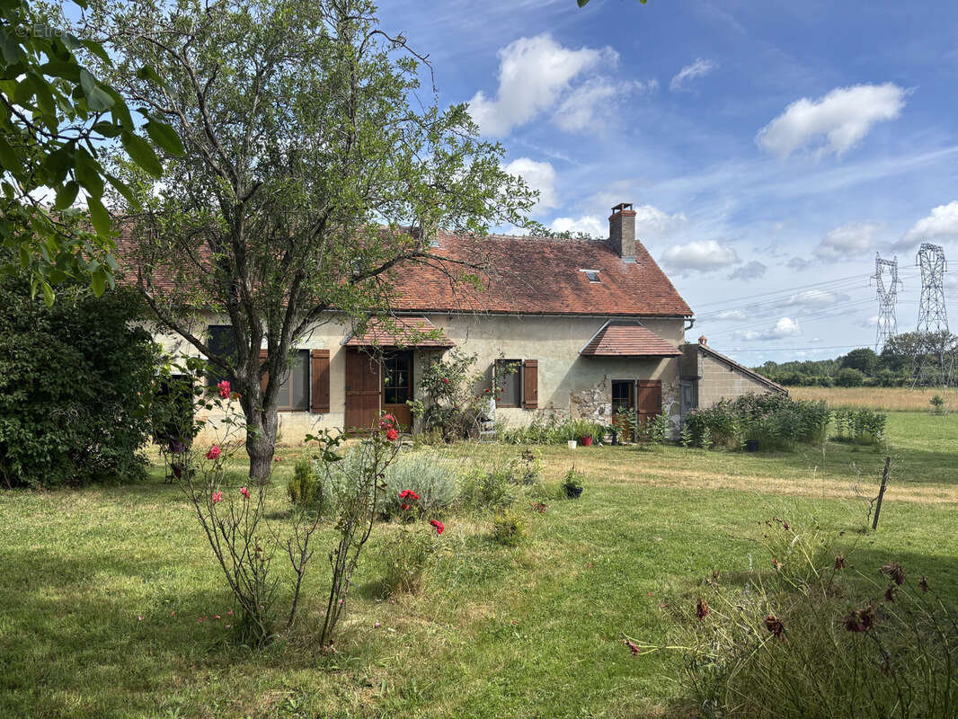 Maison à SAINT-PLAISIR