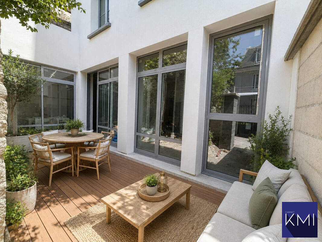 Appartement à PARIS-20E