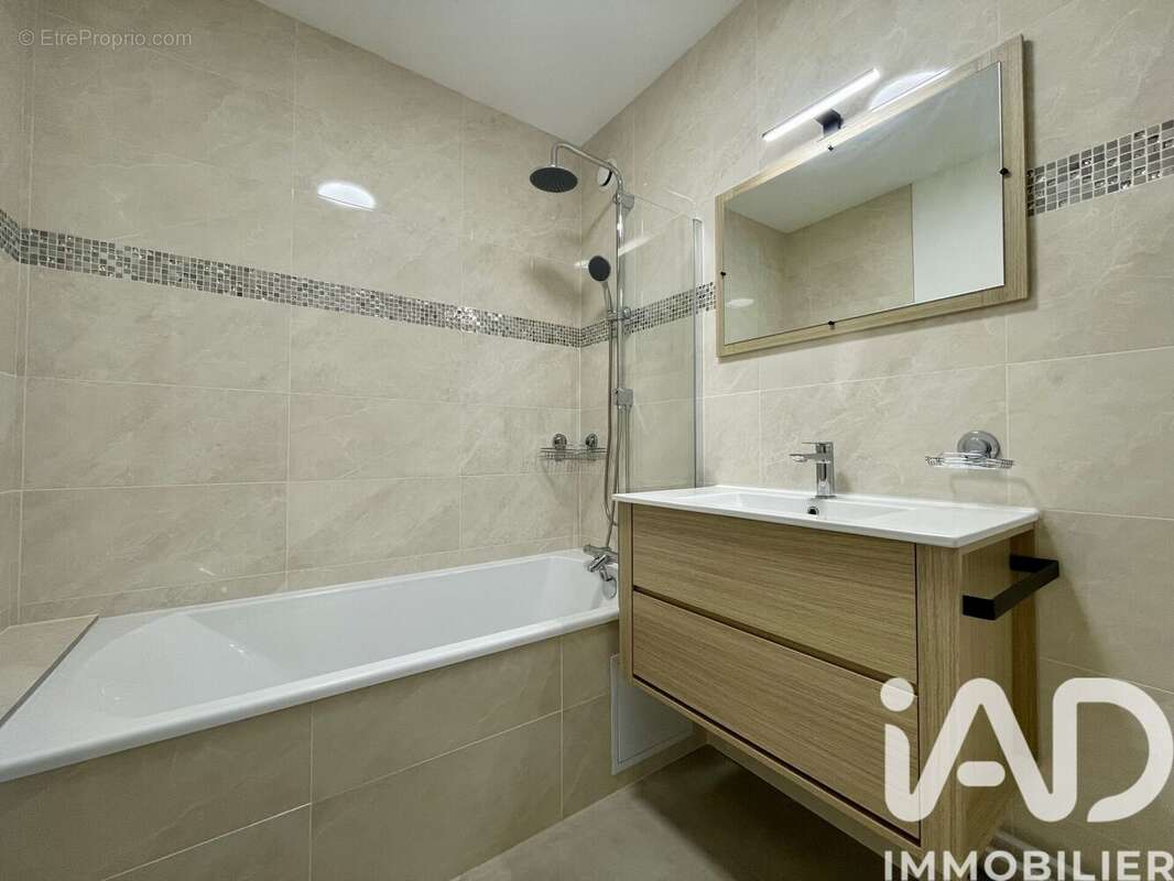 Photo 6 - Appartement à LE PECQ