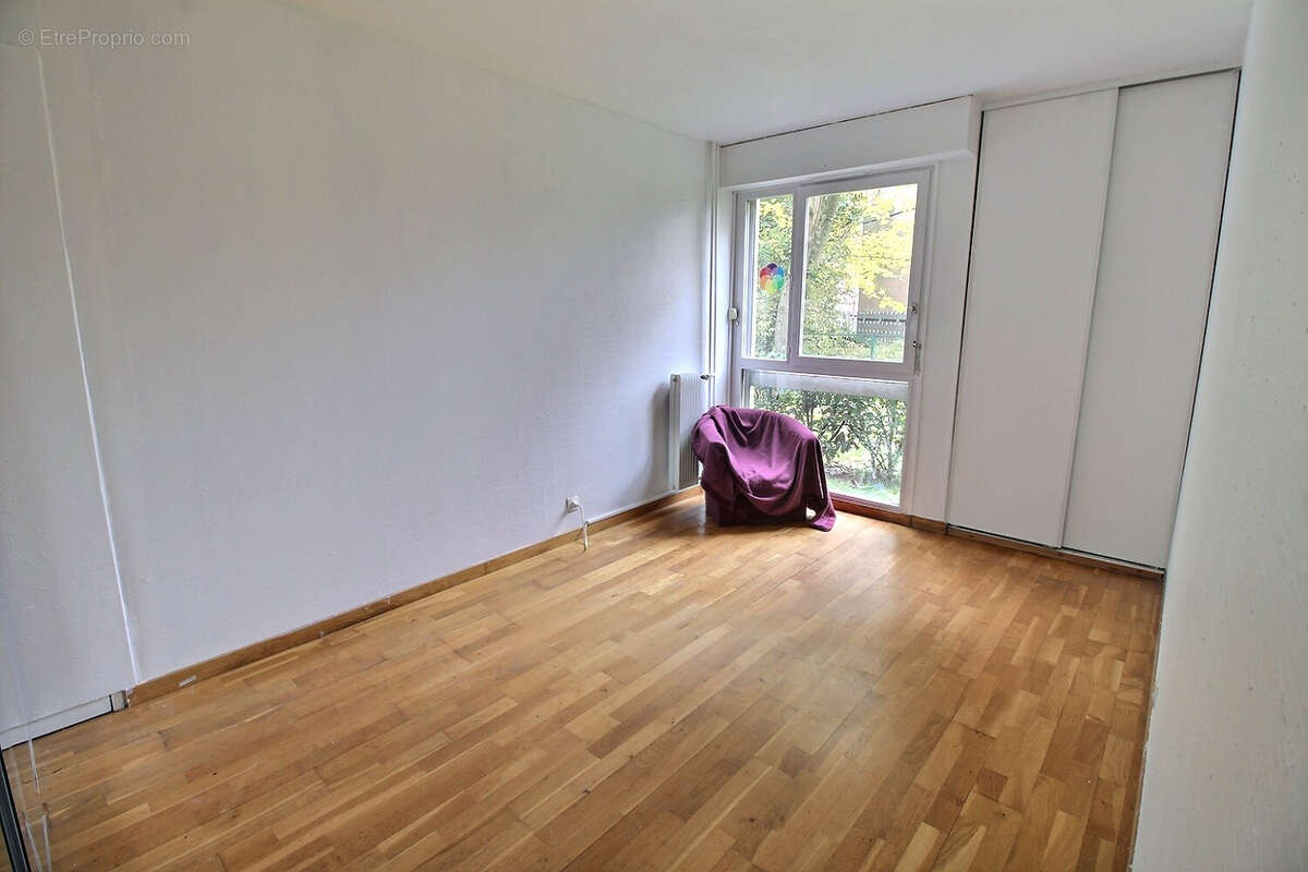 Appartement à ELANCOURT