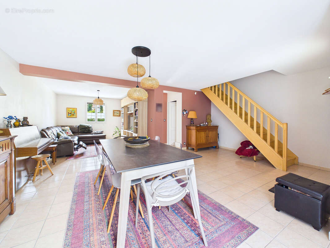 Maison 102 m² à Marolles-En-Hurepoix  - photo 6