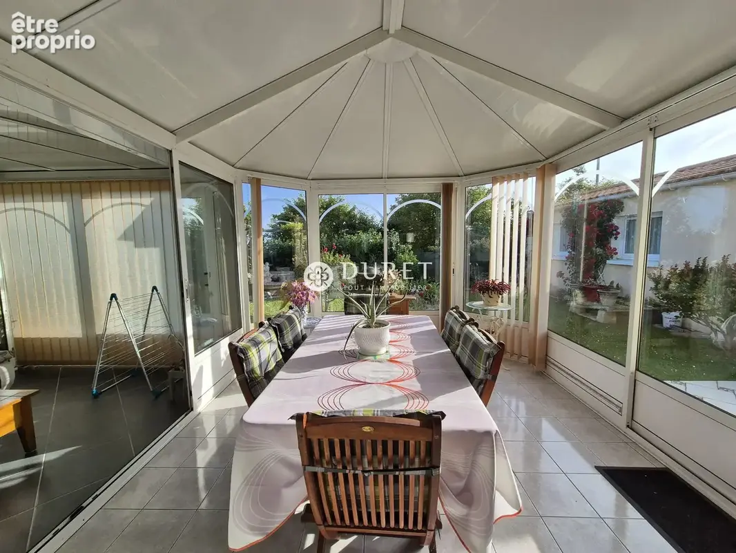 Maison 100 m² à Givrand  - photo 6