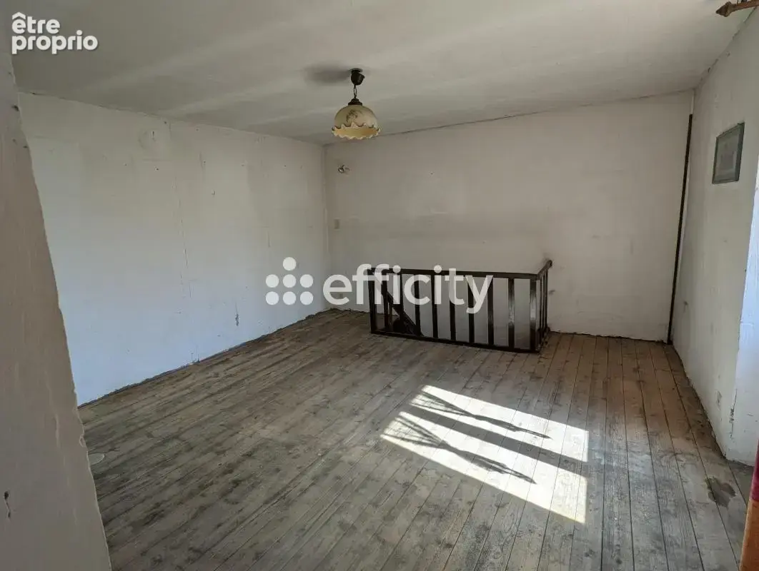 Maison 130 m² à Miribel-Les-Echelles  - photo 10